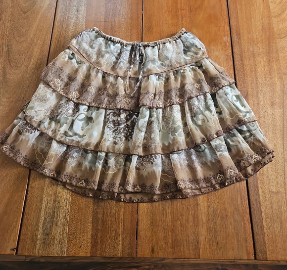Indian Tropical Fashion Elegant Brown & Gold Tiered Skirt - Picture 1 of 7